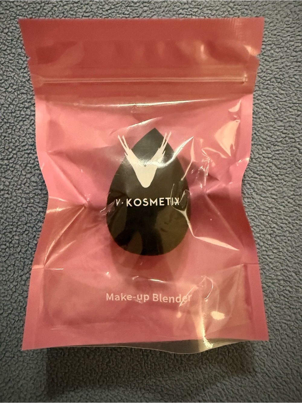 V. Kosmetix Black Makeup Sponge - Smooth Blending Applicator
